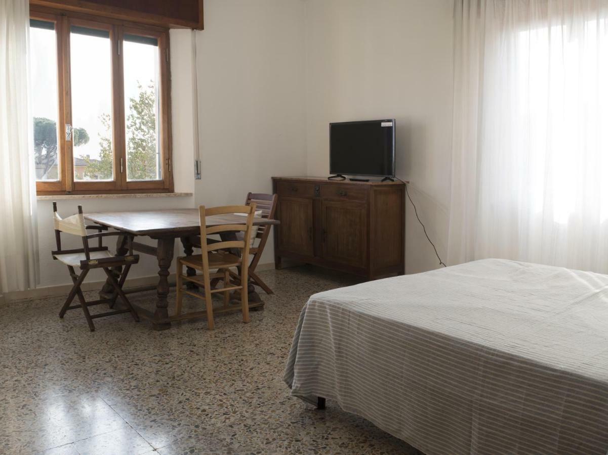 Appartement A Due Passi Dal Mare à Castiglioncello Extérieur photo